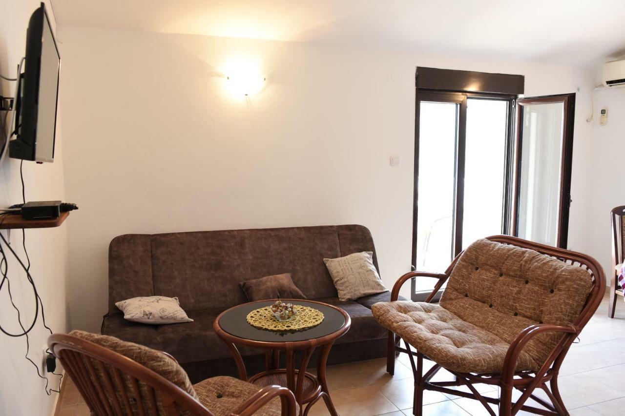 Apartments Krivokapic Prcanj With Bay View Kotor Eksteriør bilde