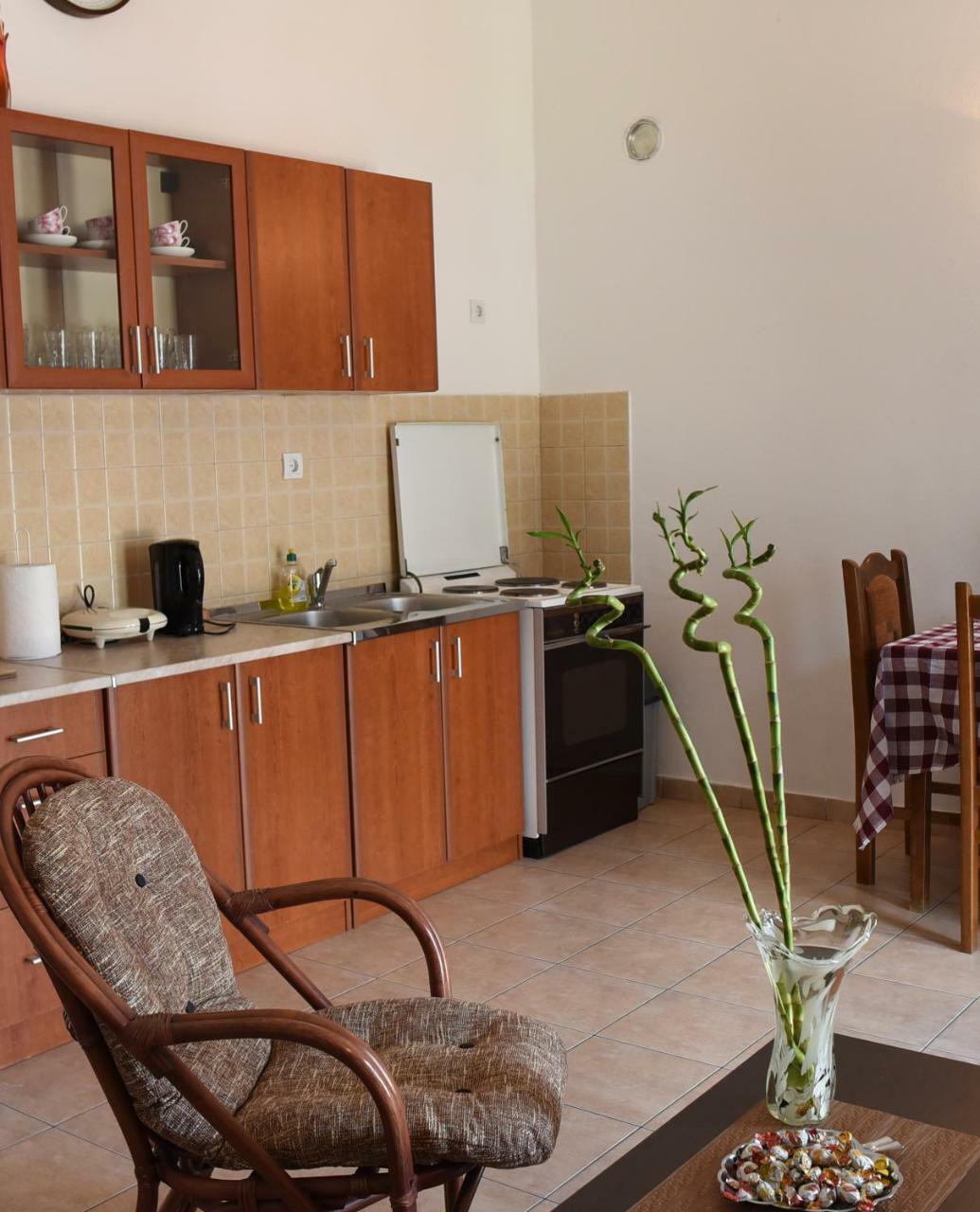Apartments Krivokapic Prcanj With Bay View Kotor Eksteriør bilde
